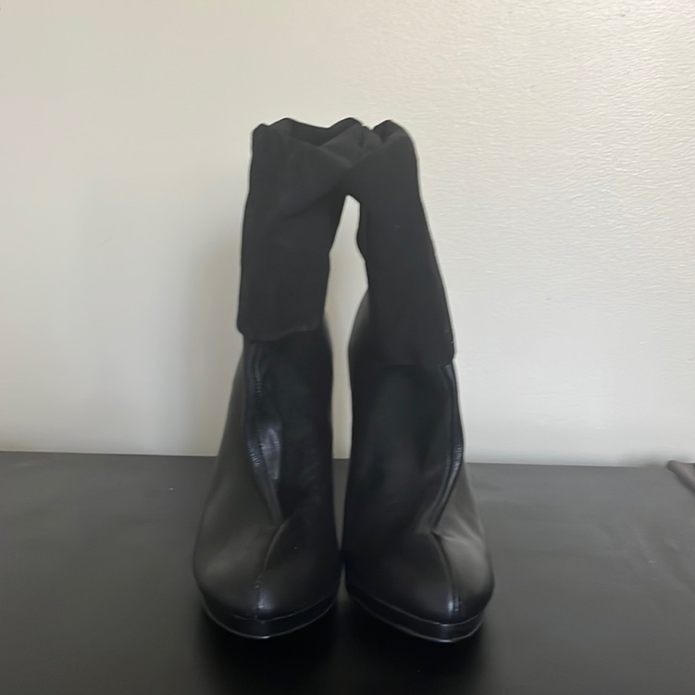 Black Leather and Suede bootie